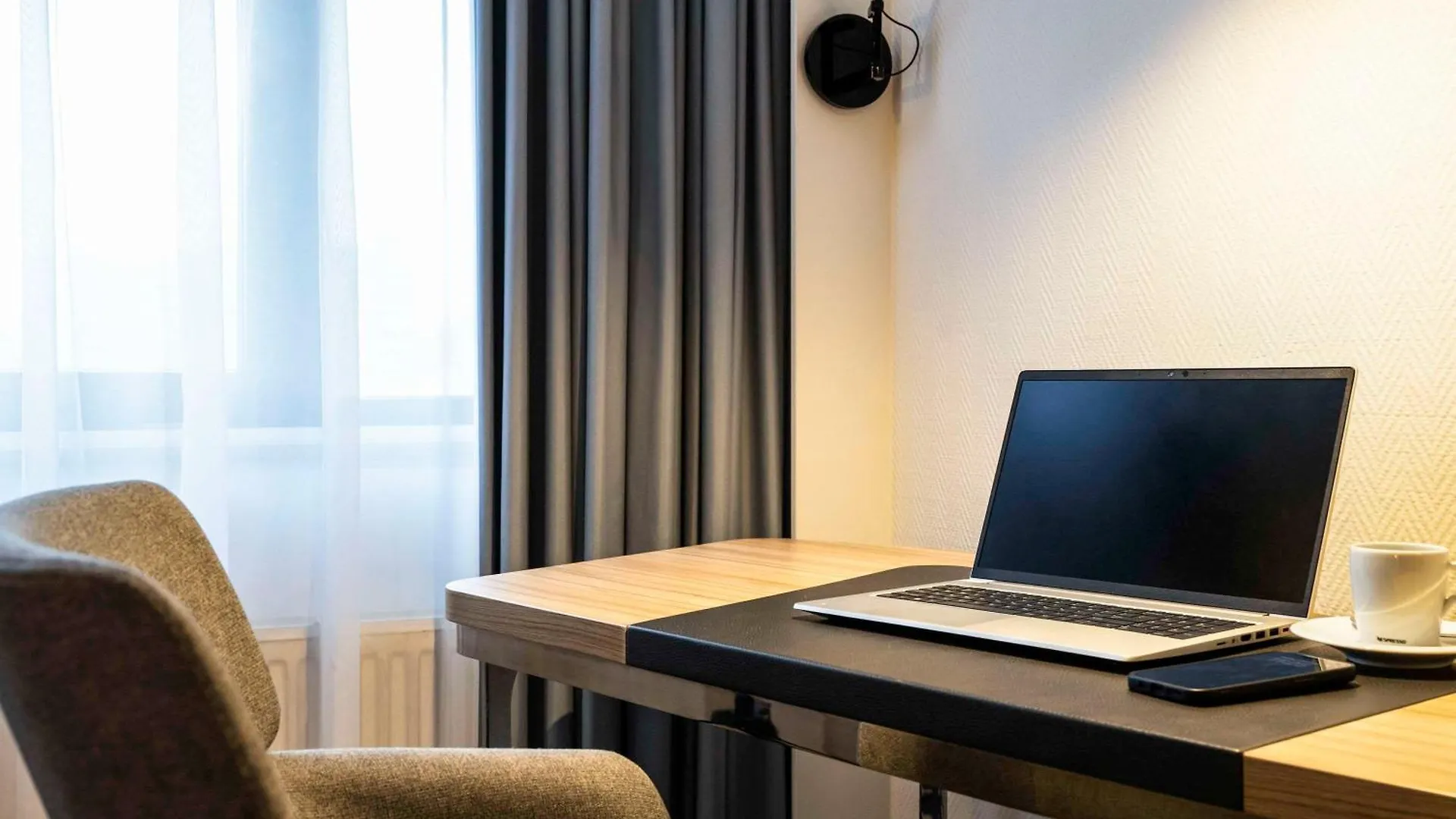 Novotel Amsterdam City Hotel